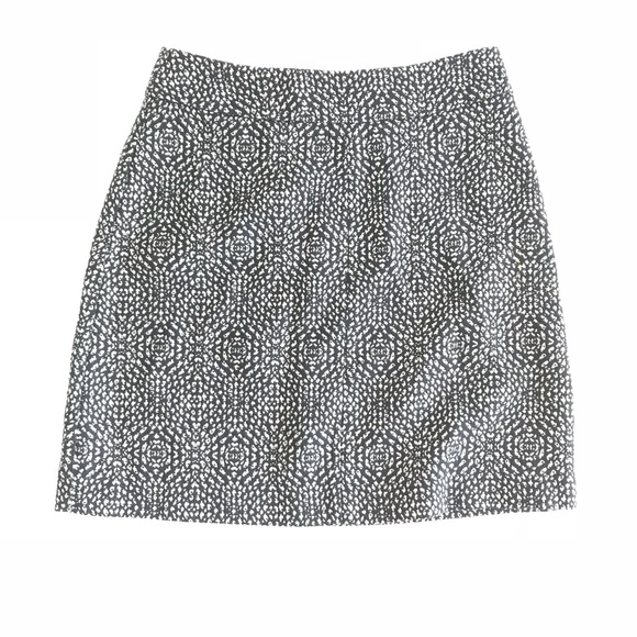 H&M Dresses & Skirts - H&M A-line blue And White Skirt